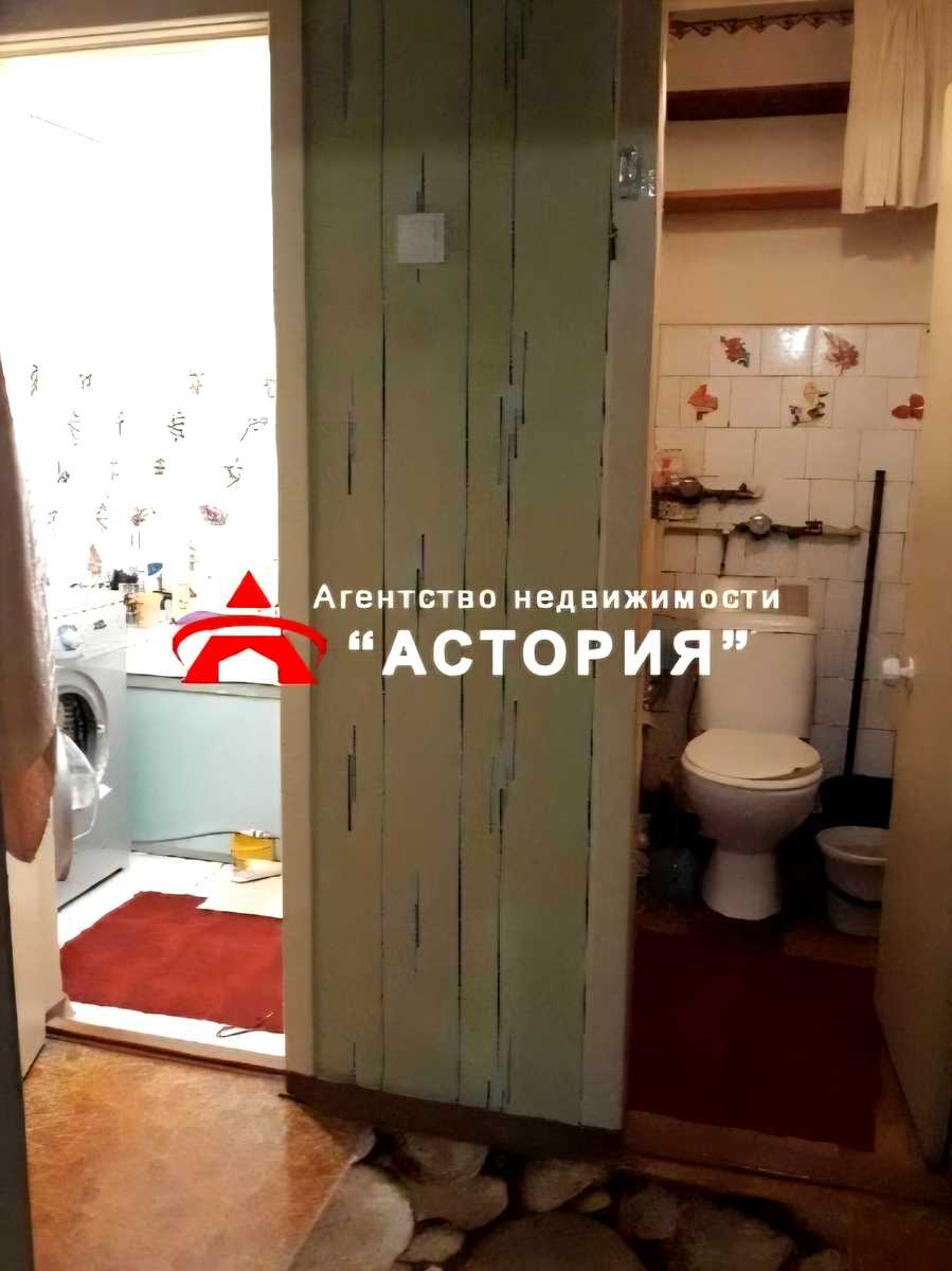 1868169278518686