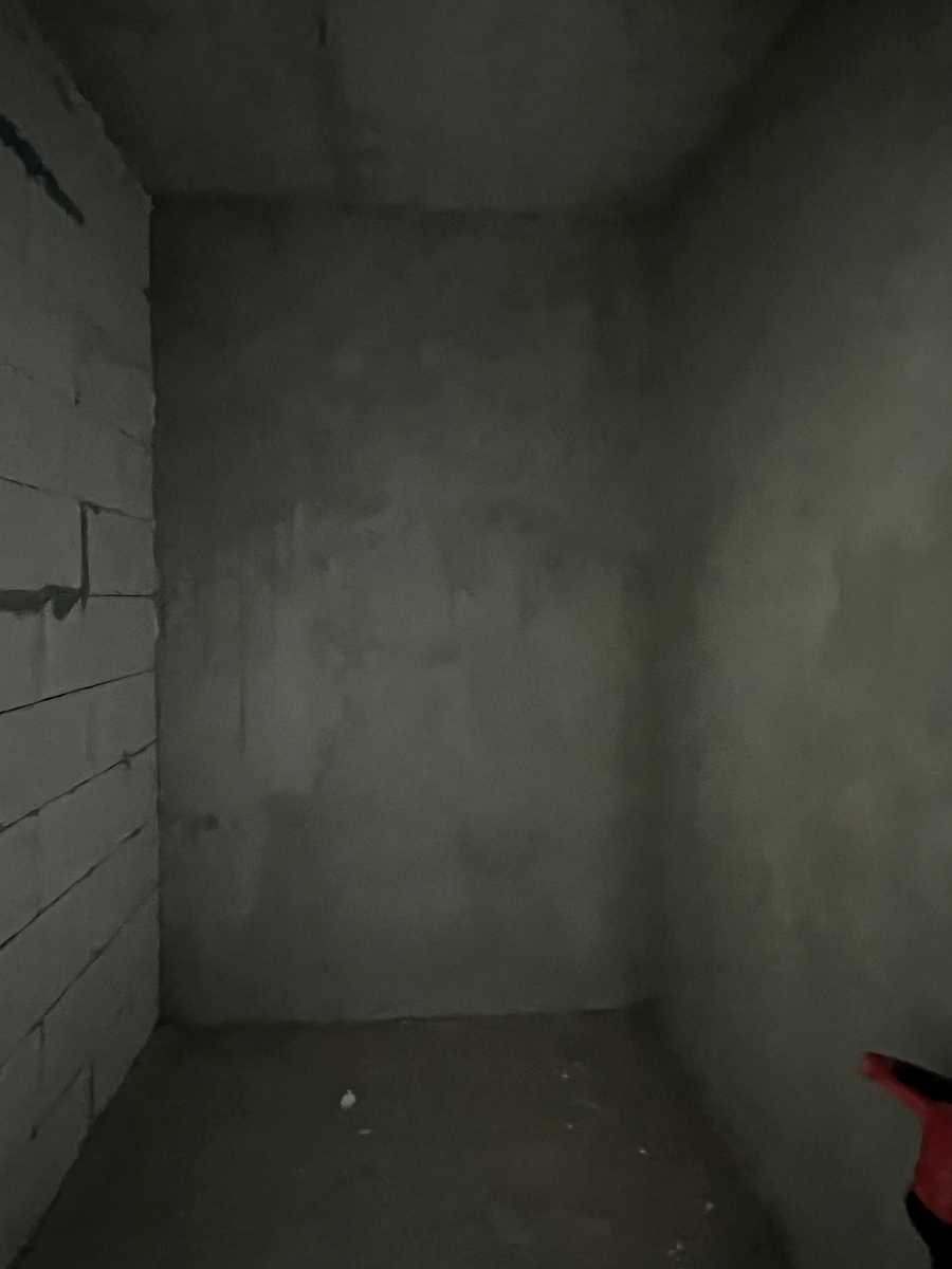 1868172874392886
