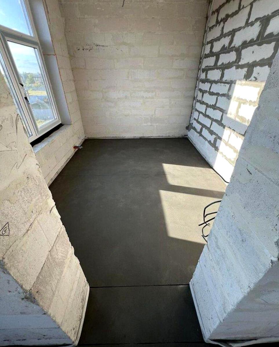 1868181598864039