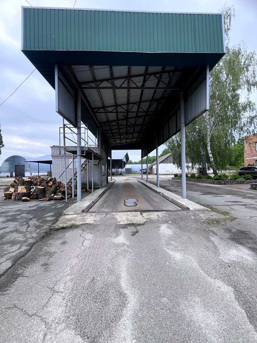 1868229325340424