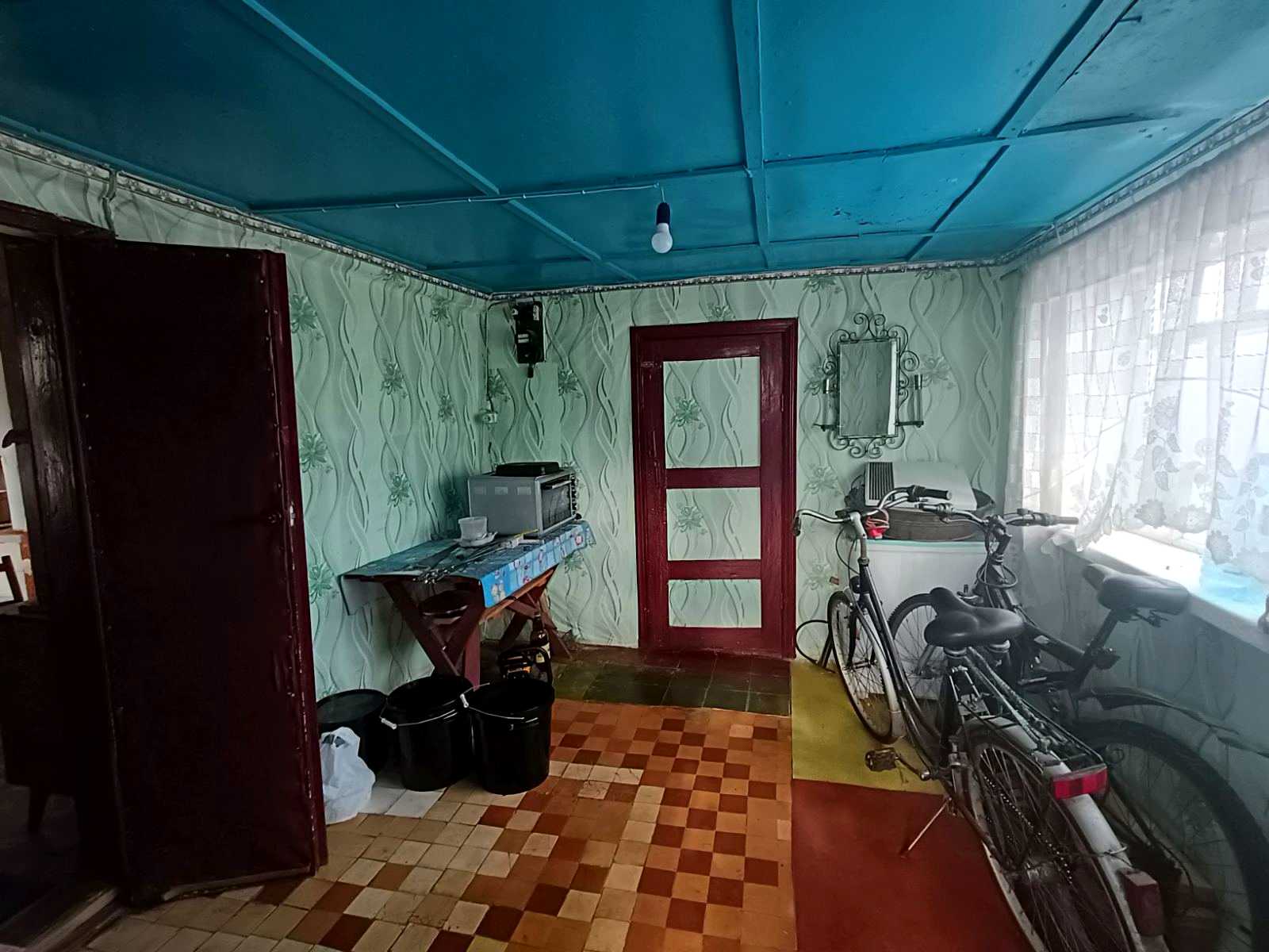 1868232190720453