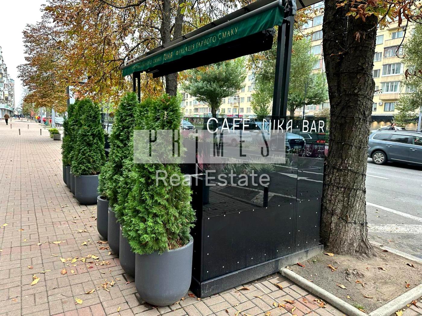 1868233990593037