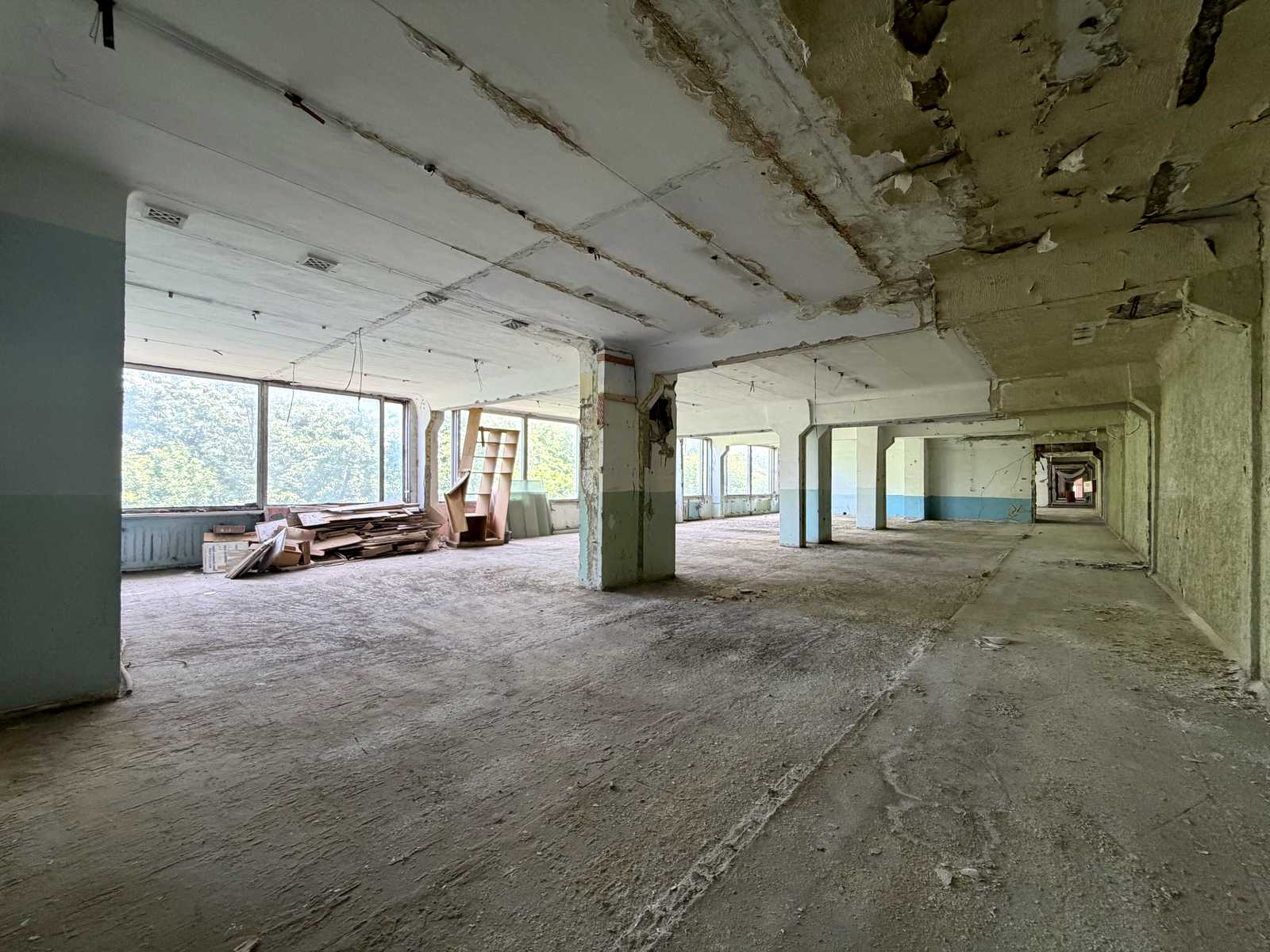 1868234256062658