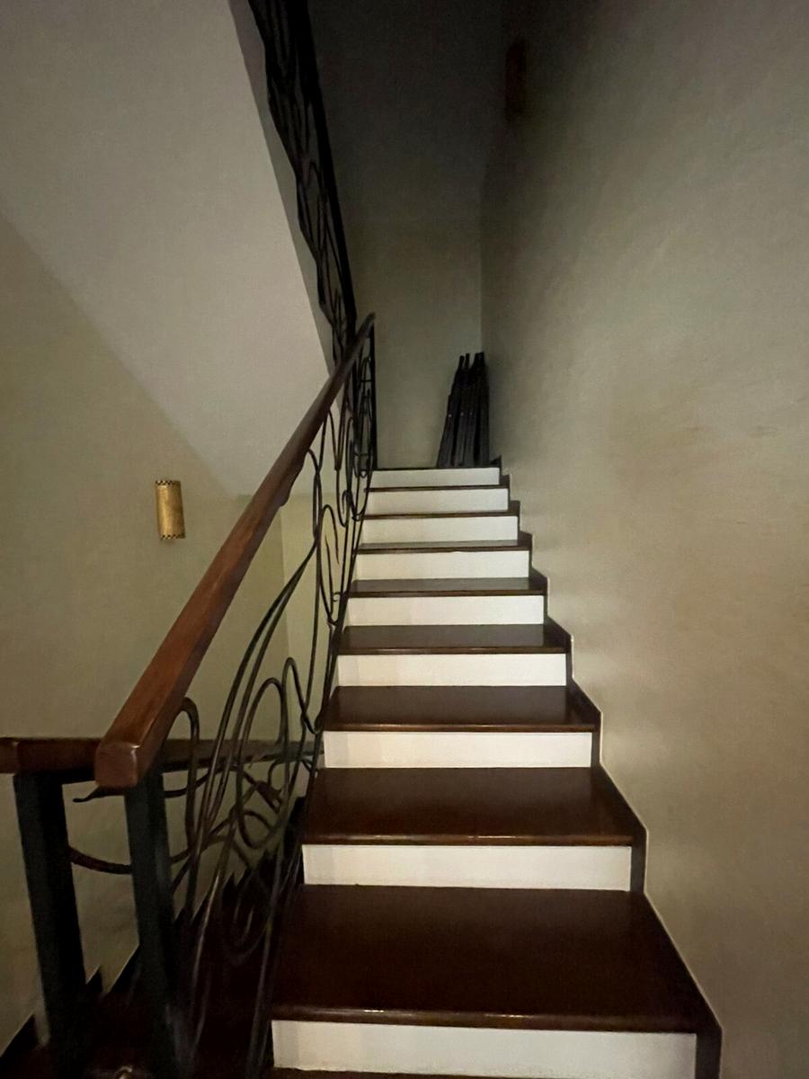 1868235145603519