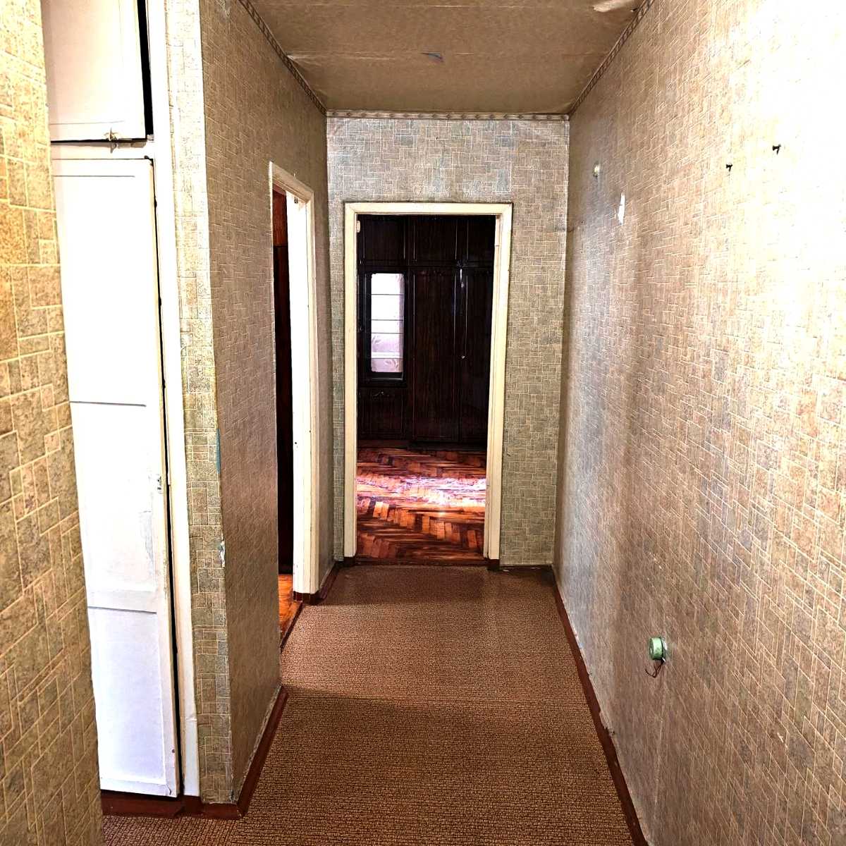 1868235330857368