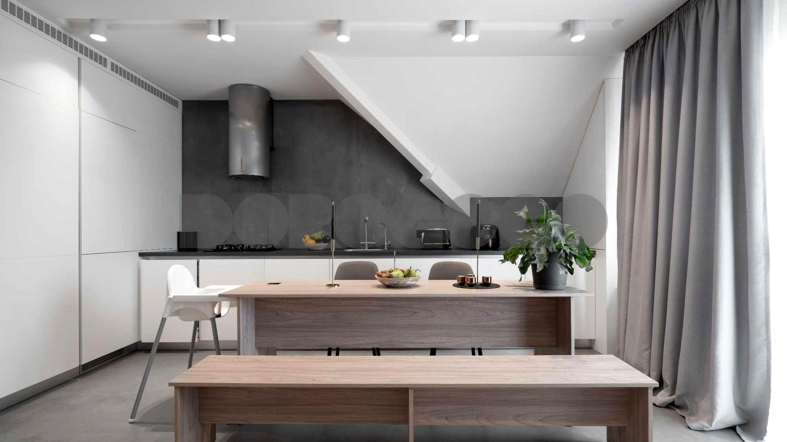 1868240961485577