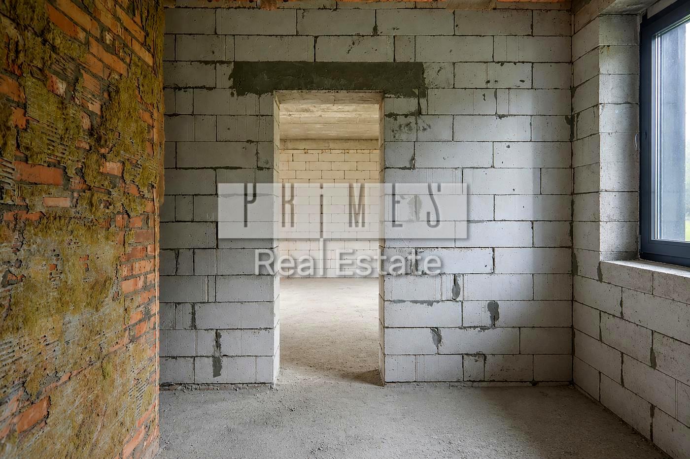 1868245083785890
