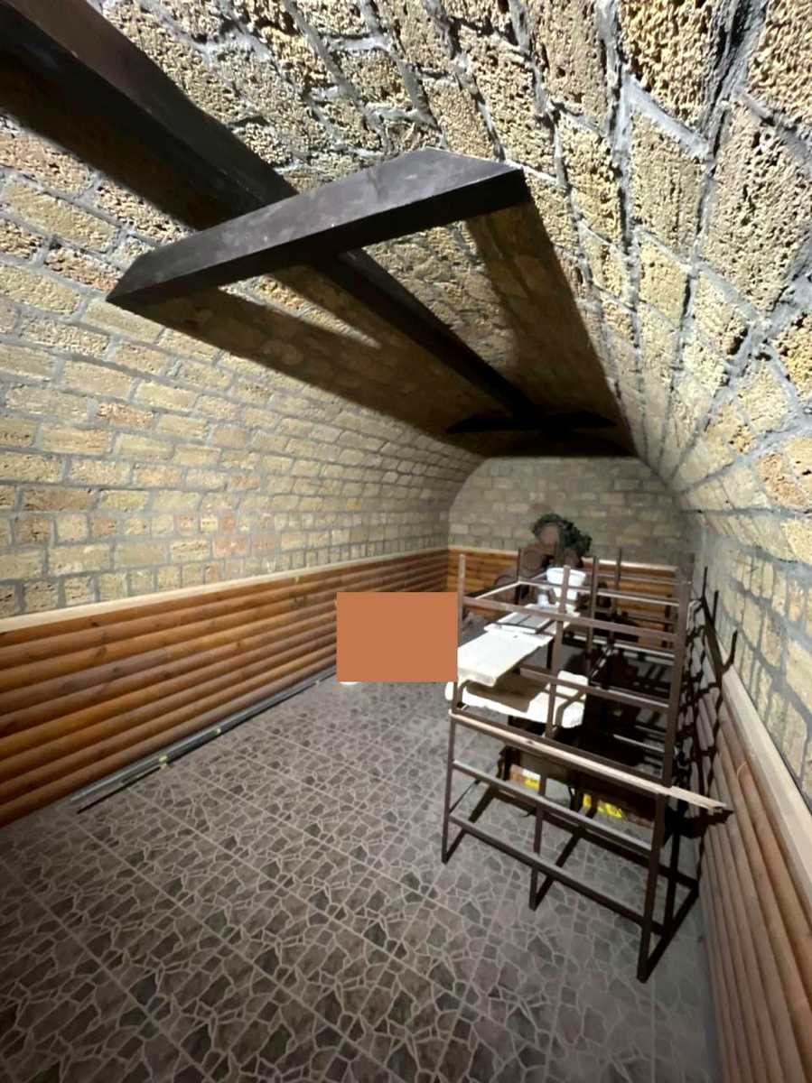1868247829964850.jpg