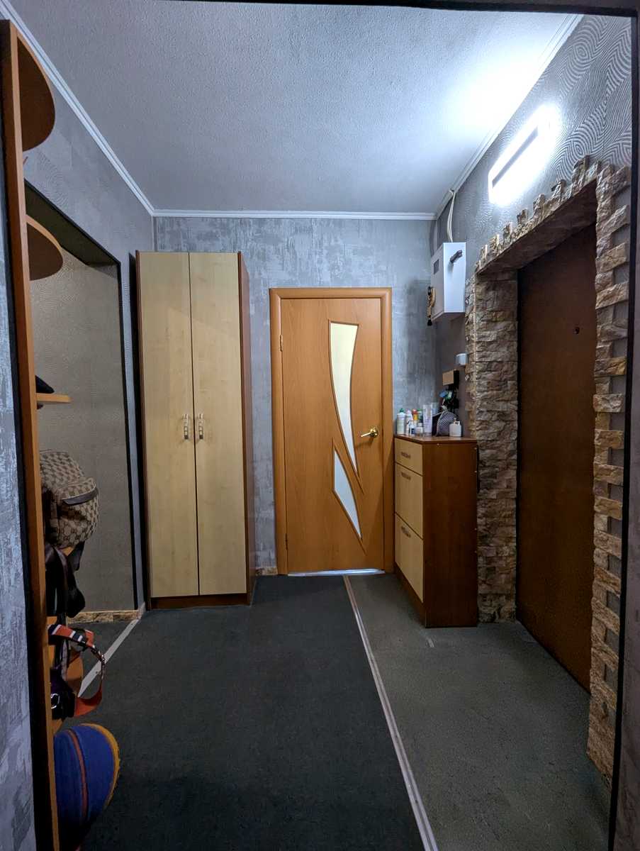 1868248629401922