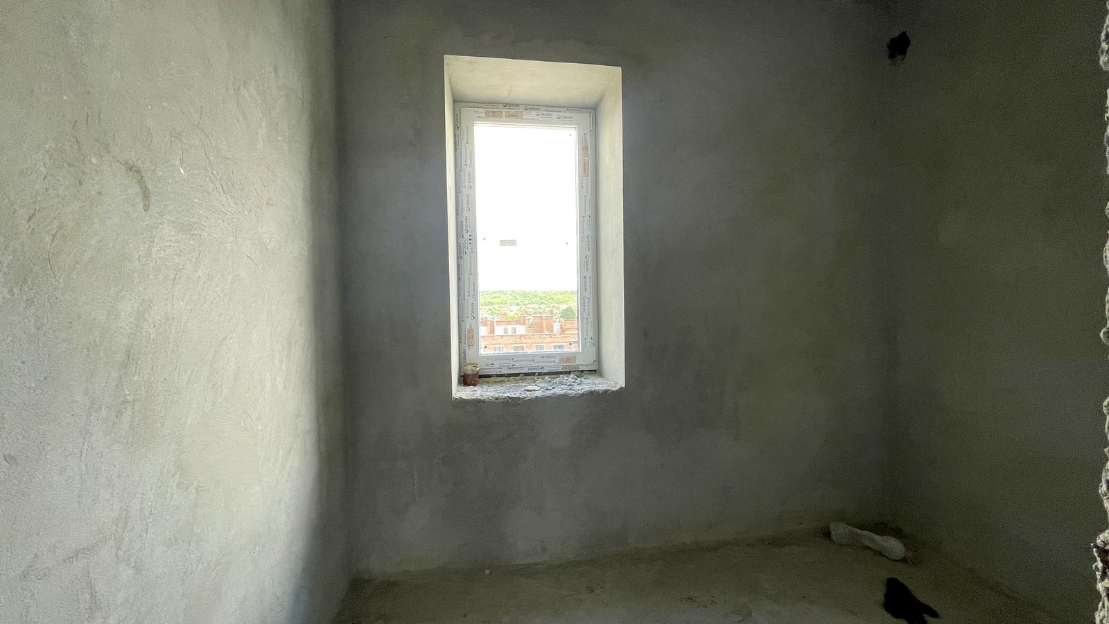 1868250056380488
