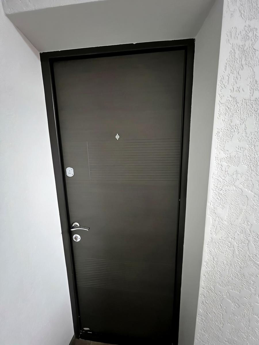 1868251458207590