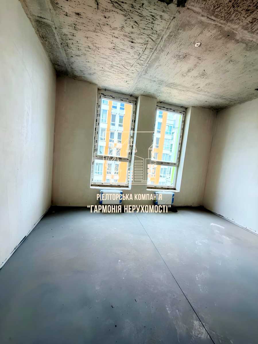 1868252568207302