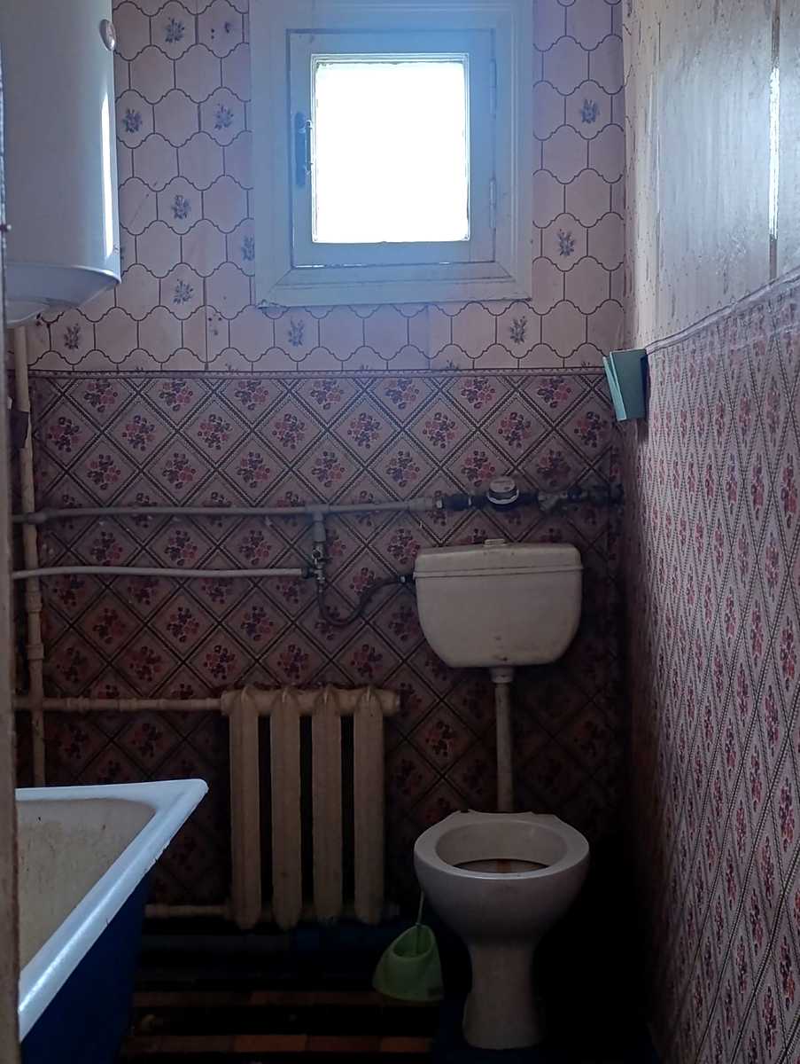 1868254130361787