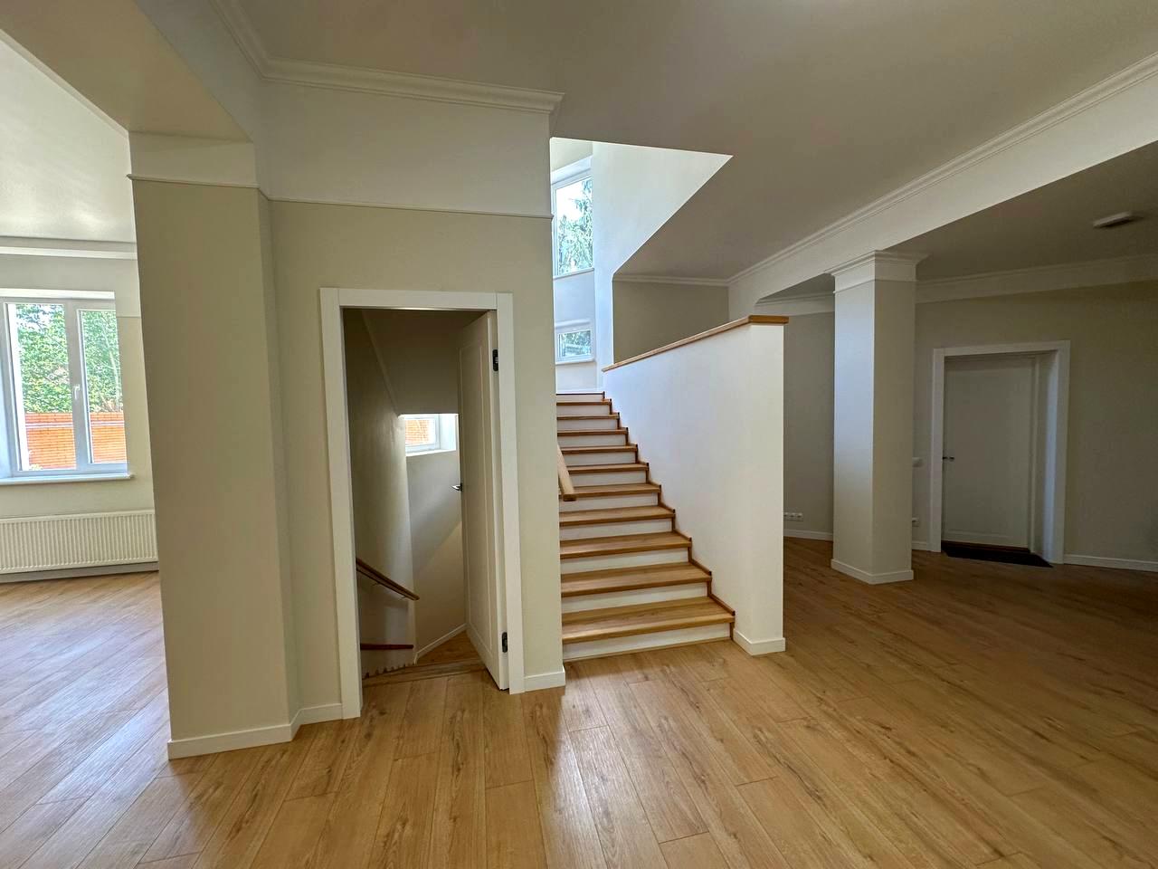 Дом по адресу (площадь 405 м²) - imageAlt 6 Дом по адресу (площадь 405 м²) - Atlanta.ua - imageAlt 6