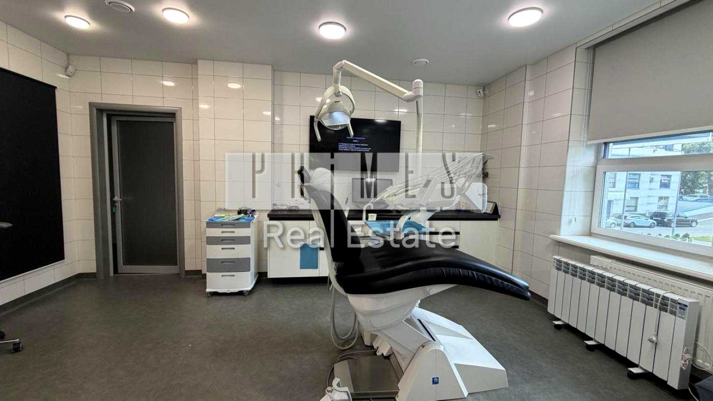 1868277384342794