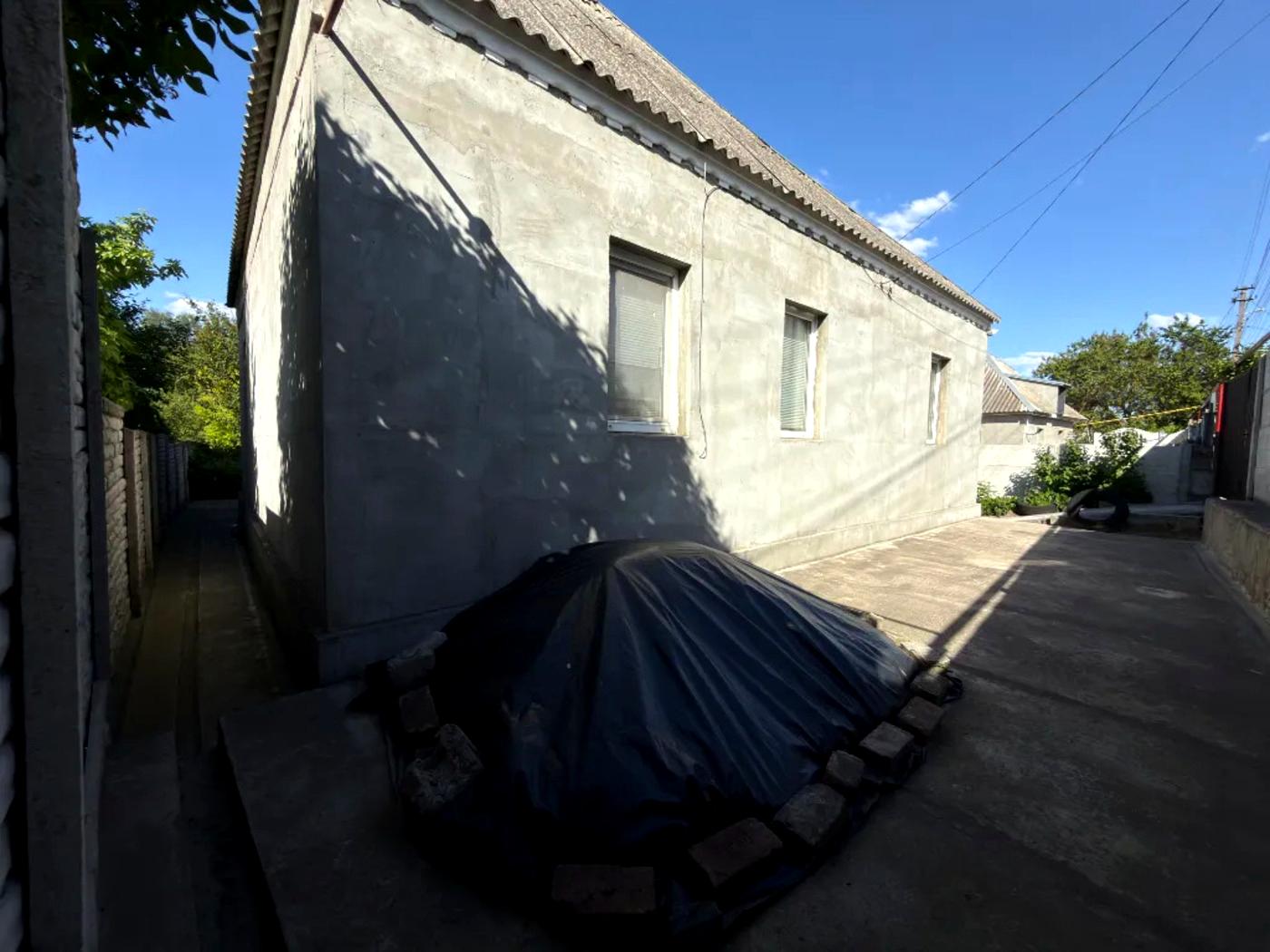 1868287508825824