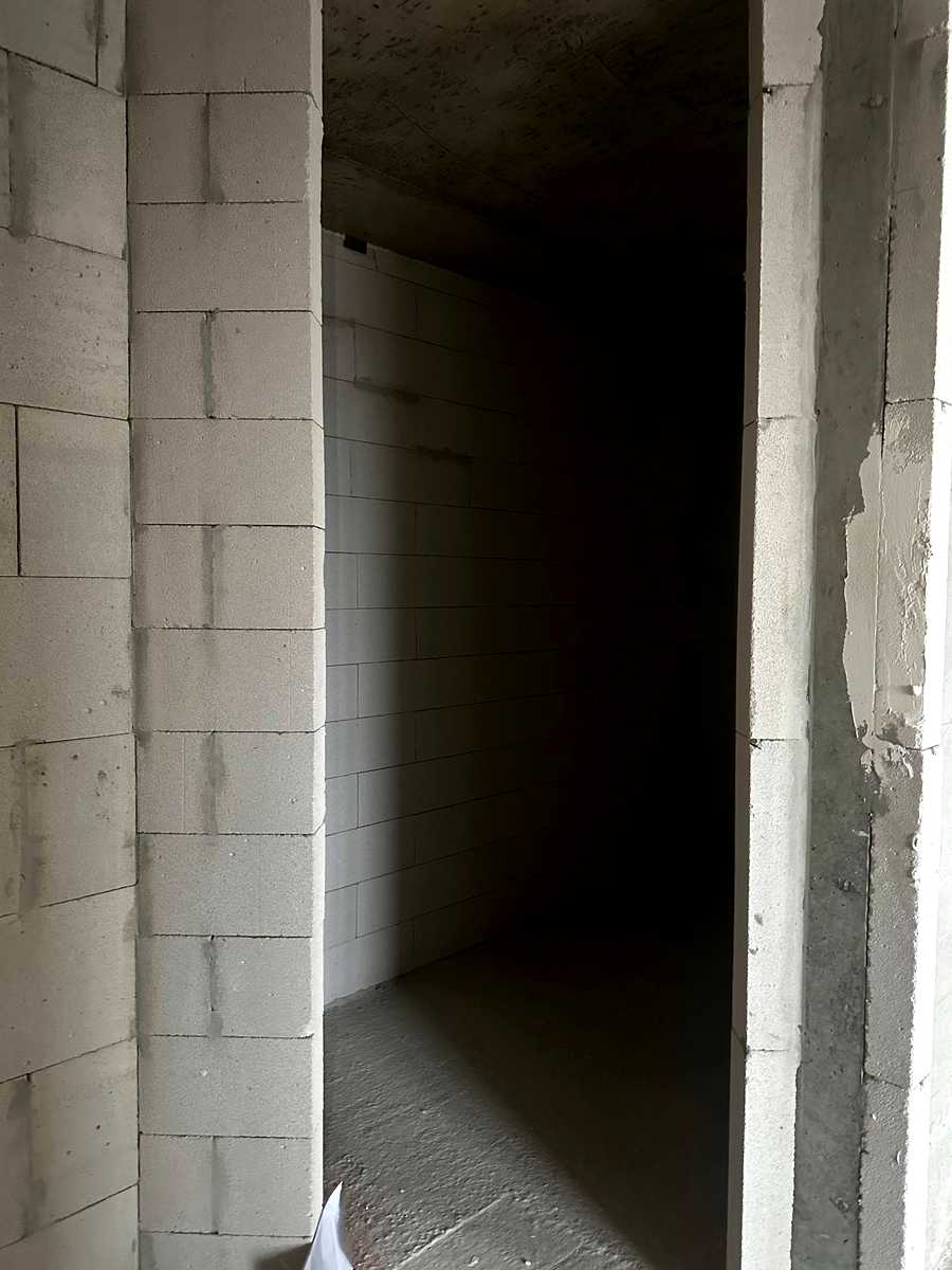 1868323329117467