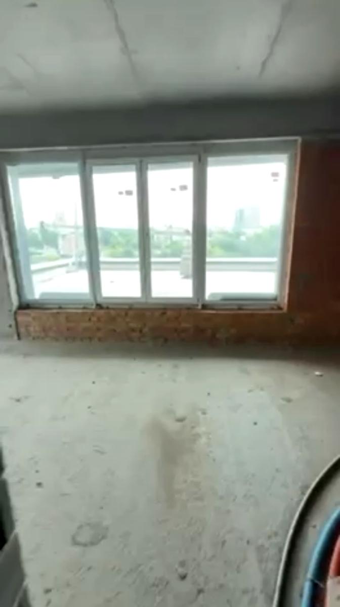 1868327048081116