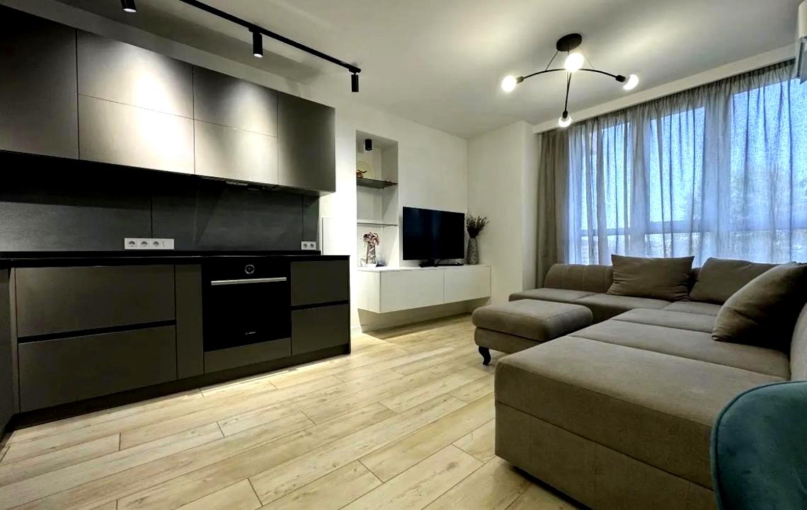 1868336651440468