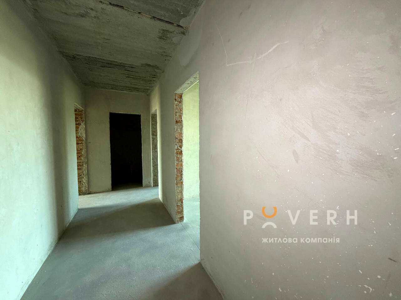 1868338018506184
