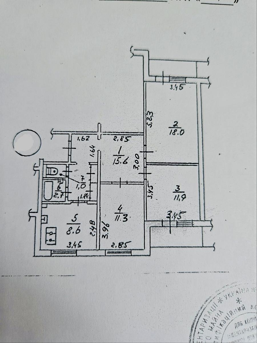 1868338081422329