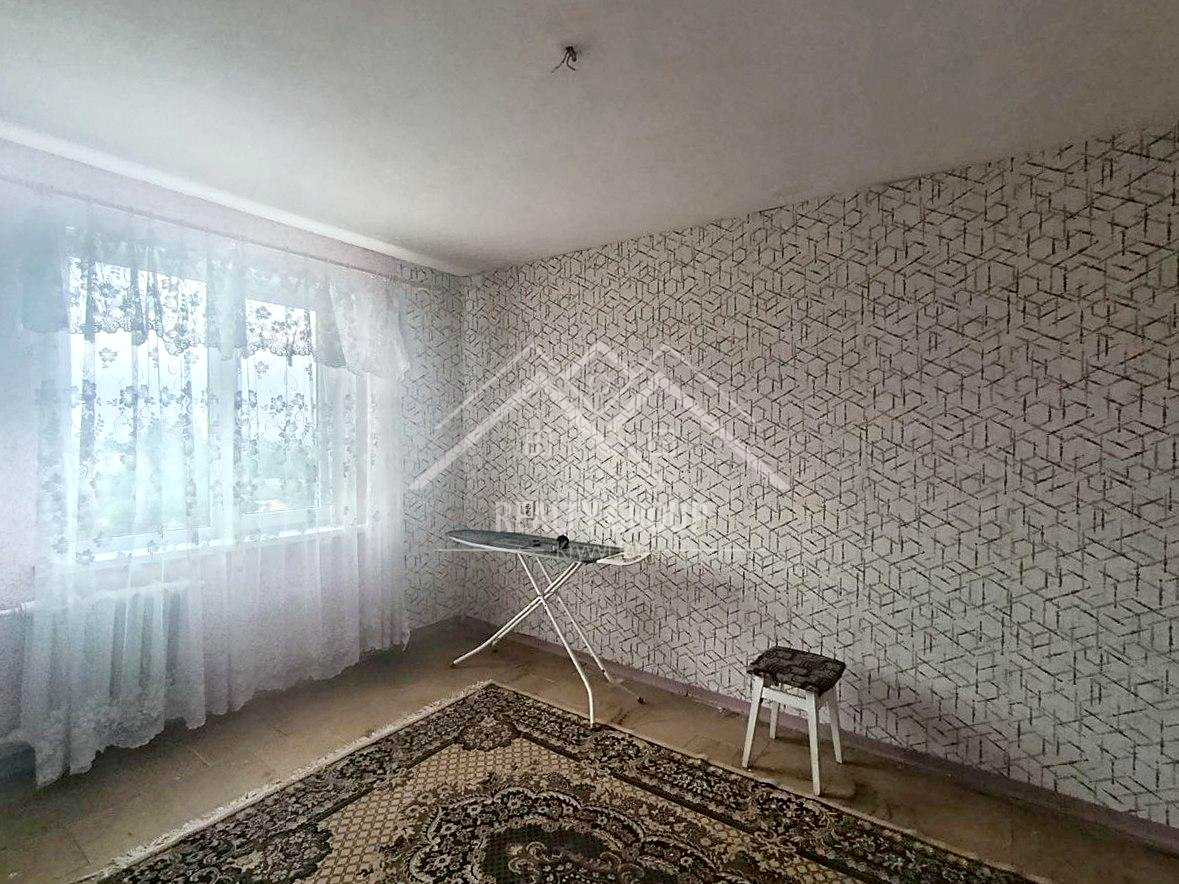 1868338132741254