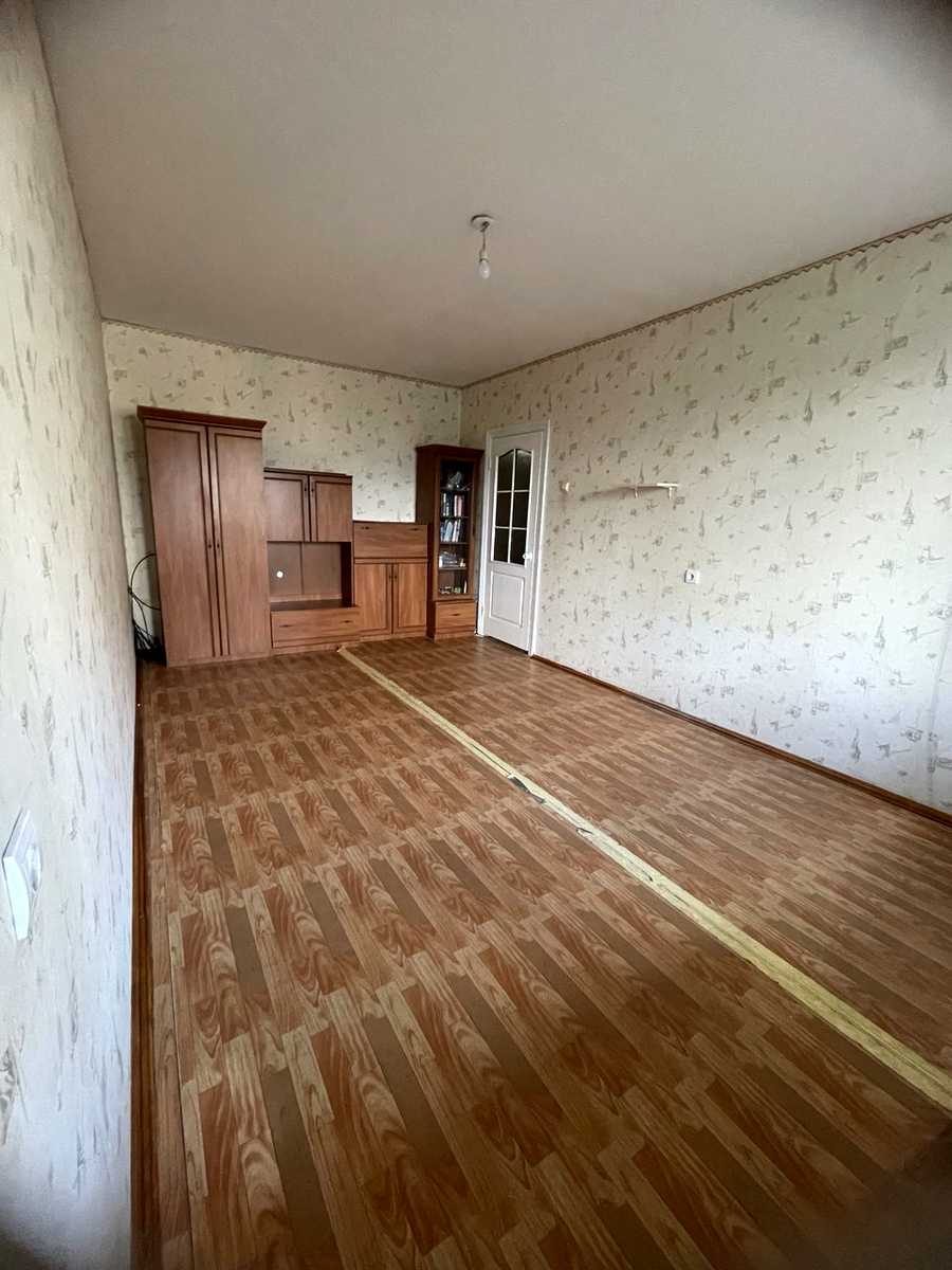 1868339160432759