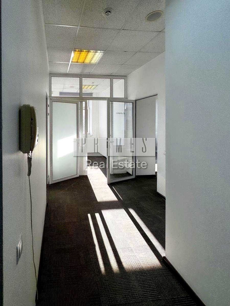 1868339631467111