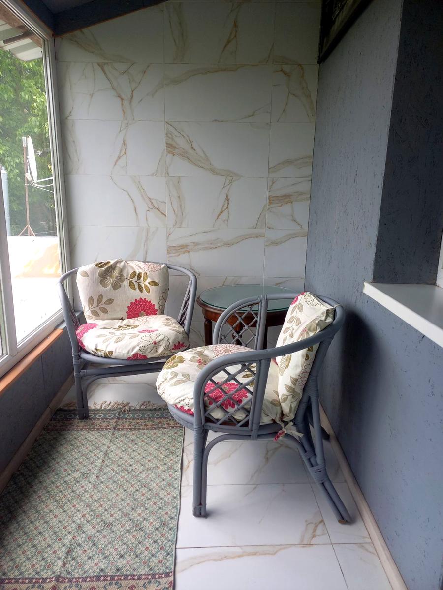 1868340473525919