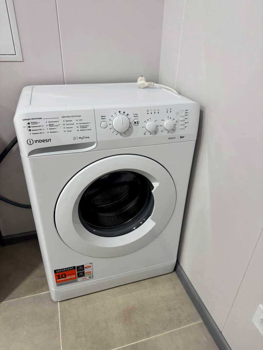 1868341179198874