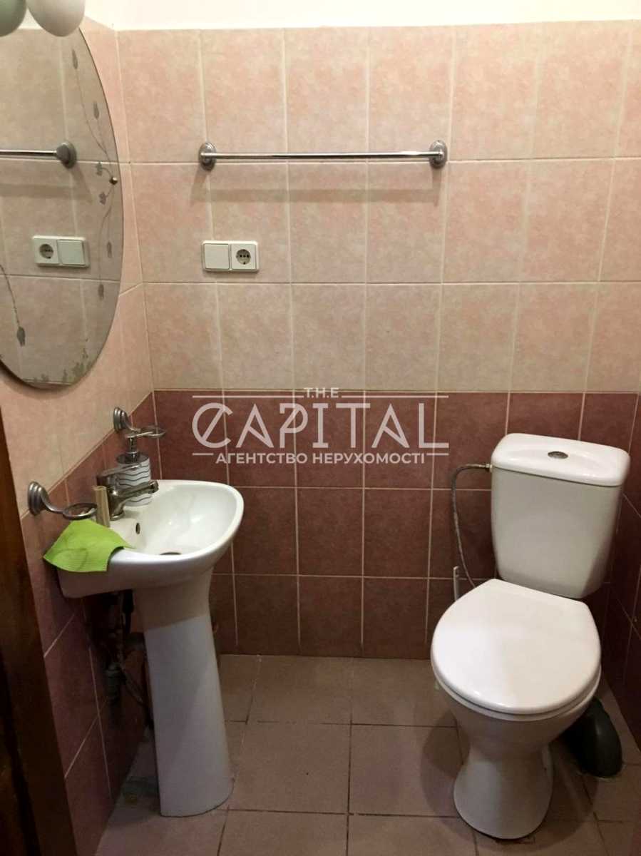 1868346982148582