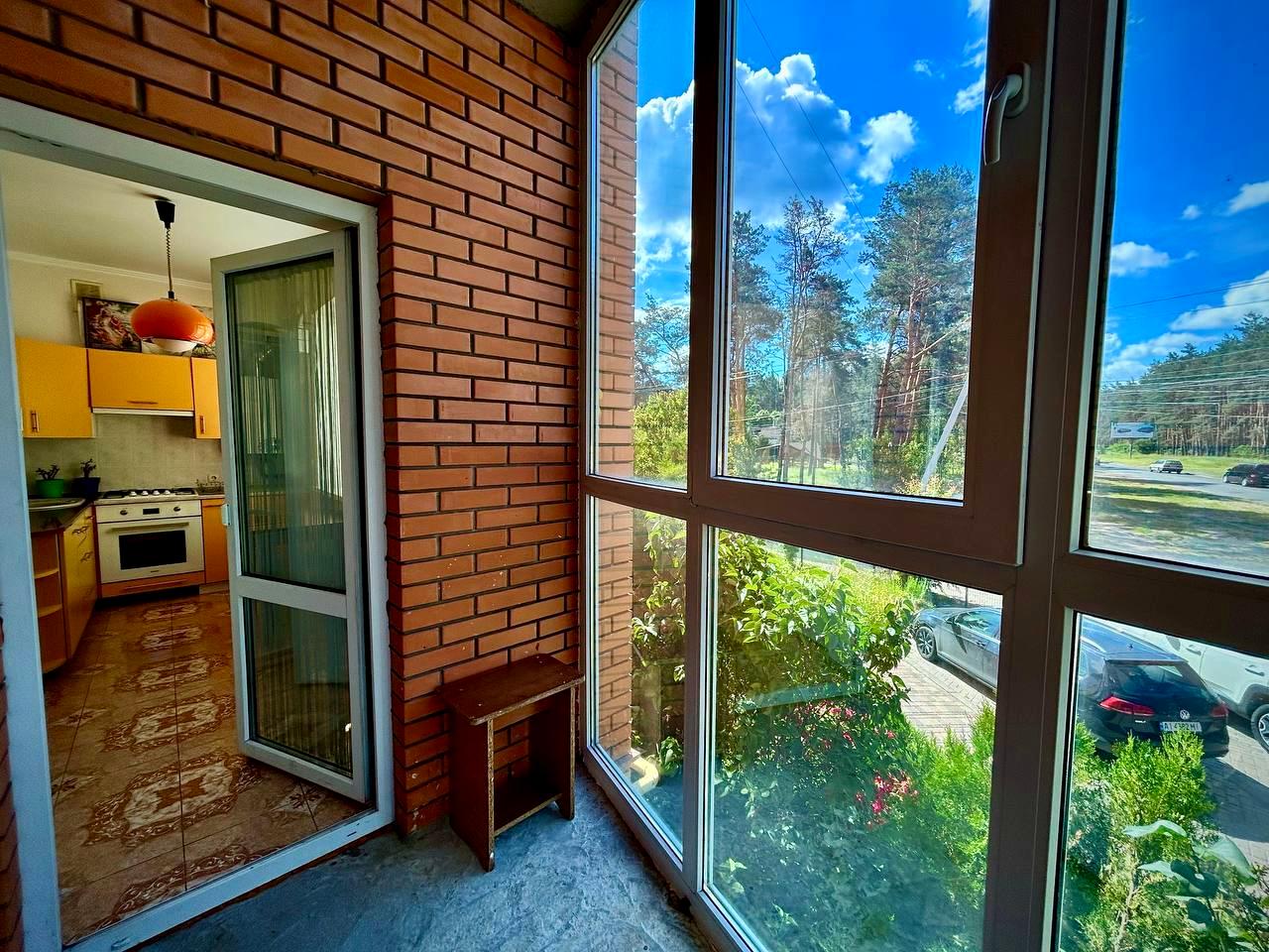 1868349784102840