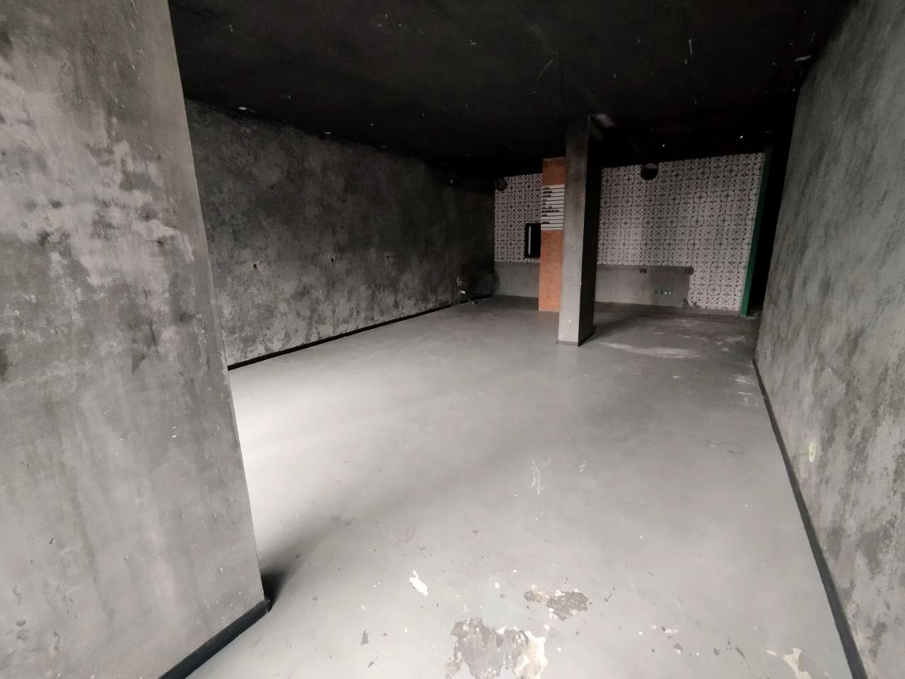 1868352019602190
