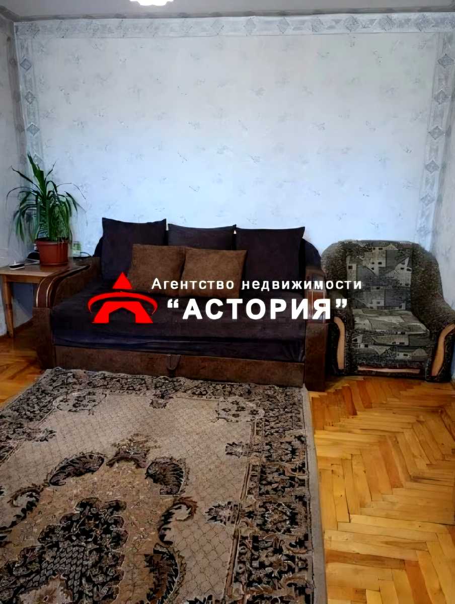 1868353635451256