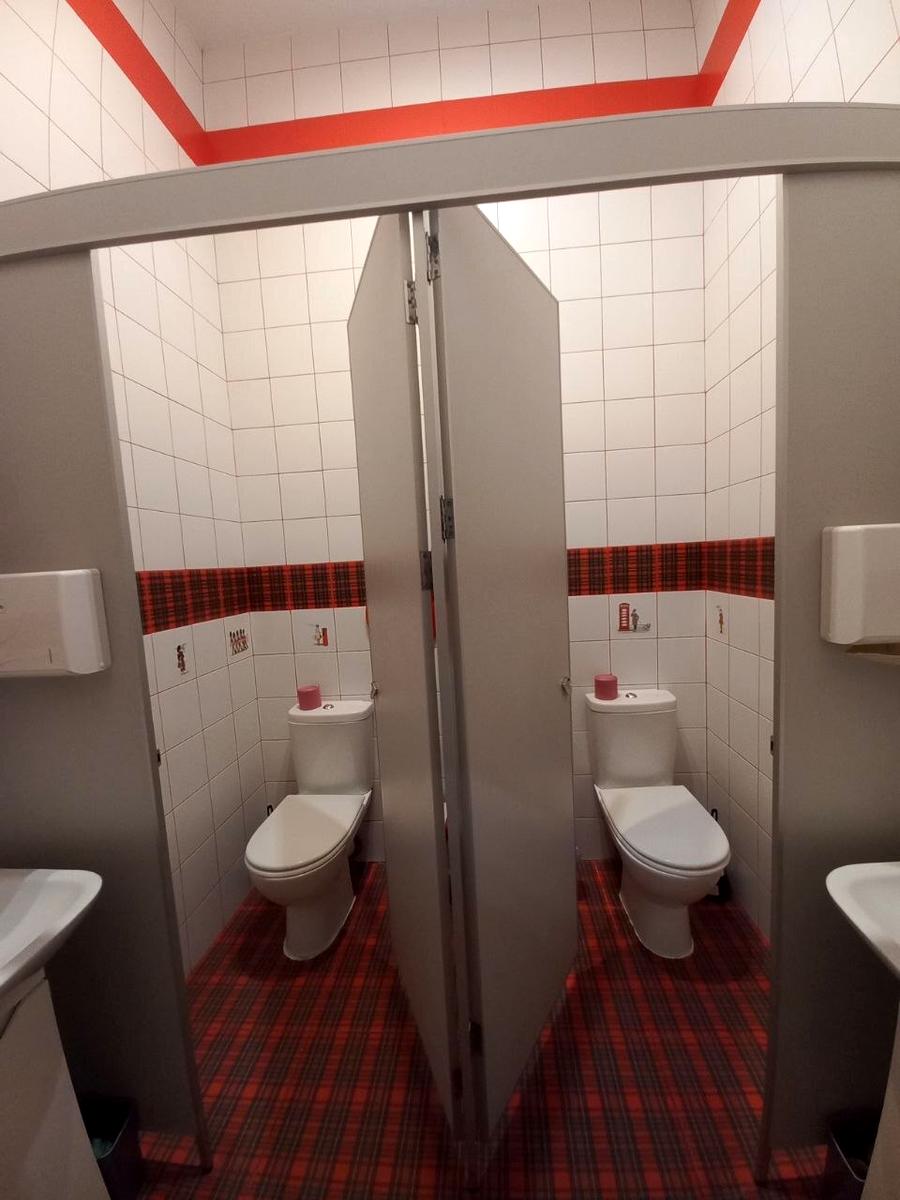 1868360445489037