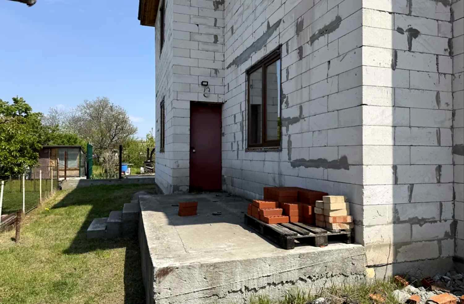 1868367257774950