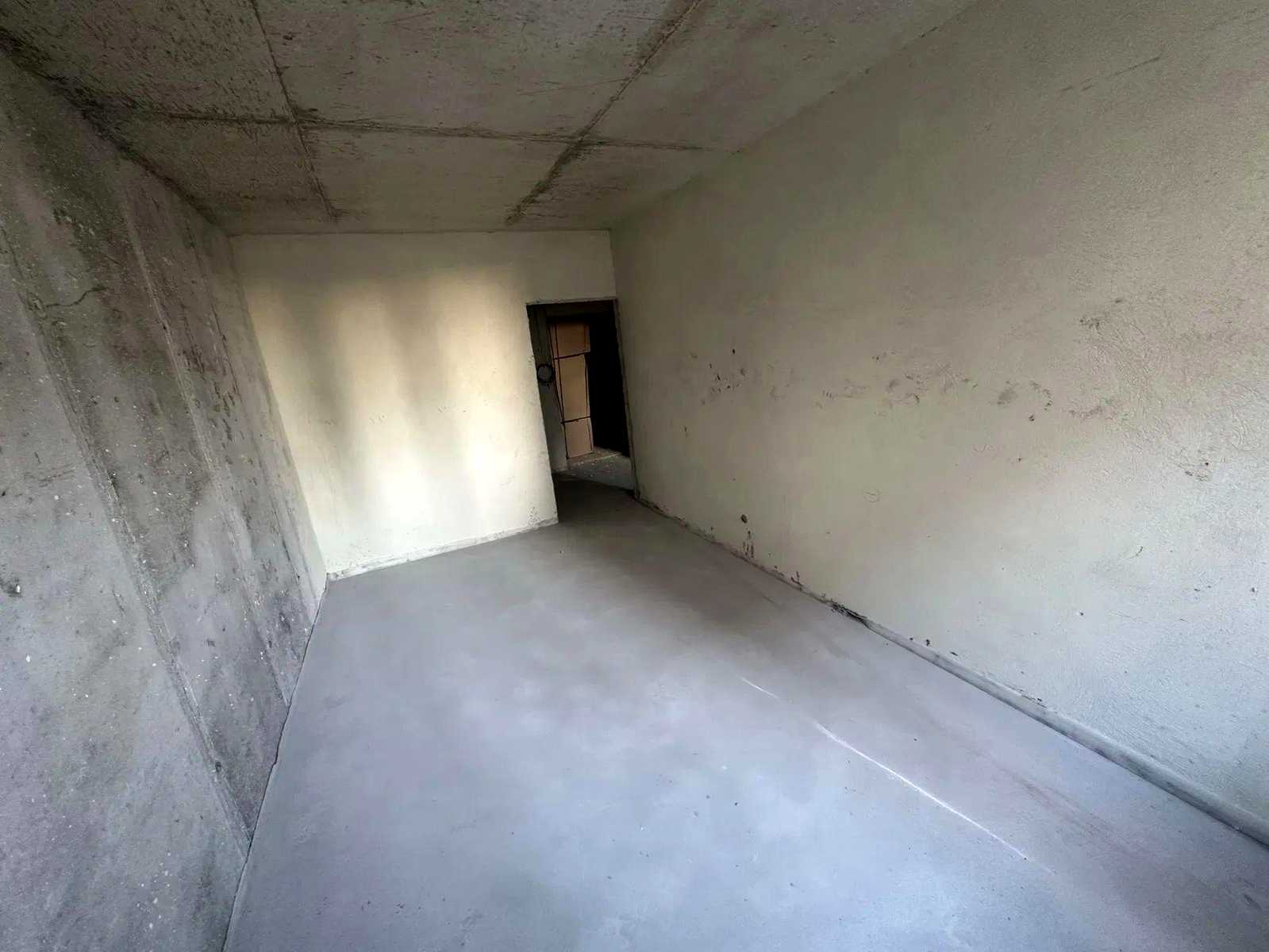 1868408345297150