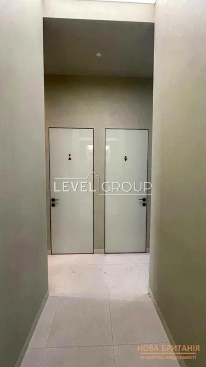 1868409119028989