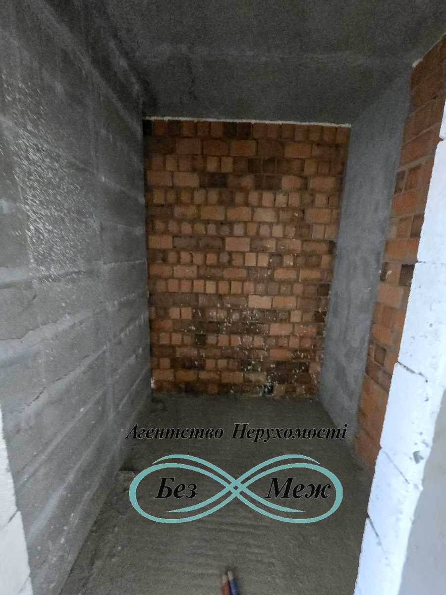 1868413870961512