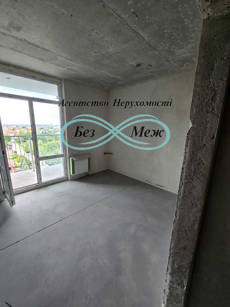 1868413877757031