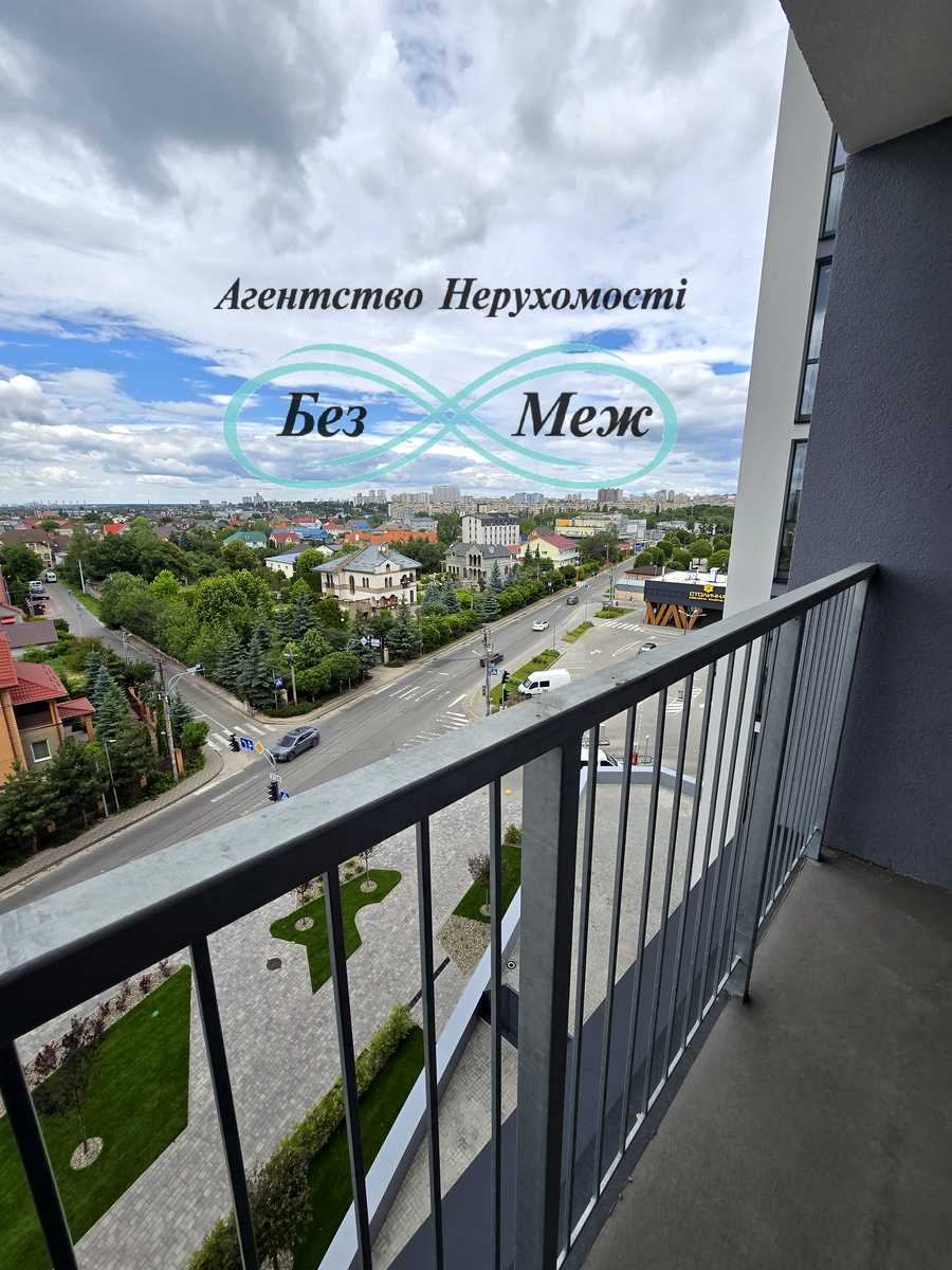 1868413881810236