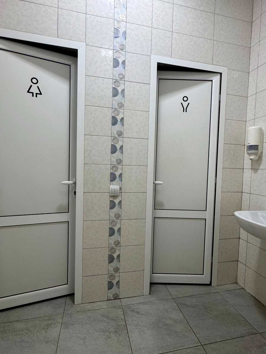 1868414599135196