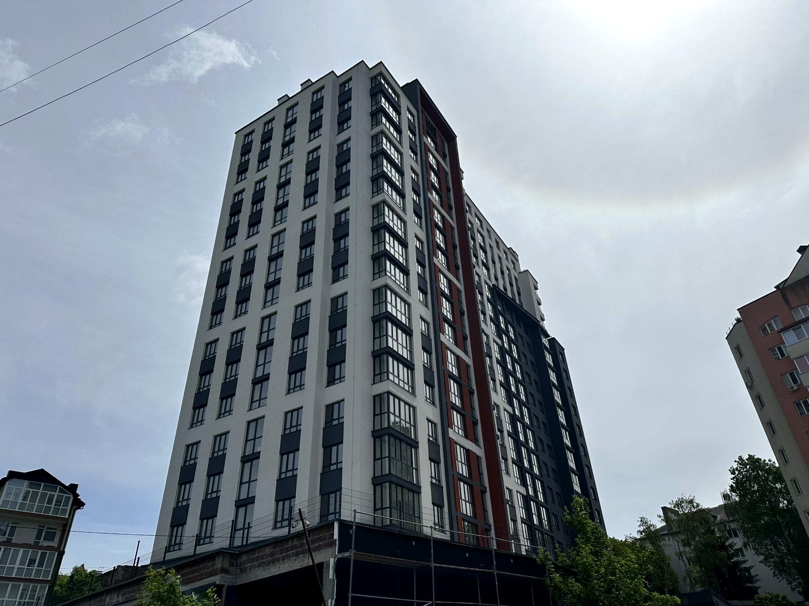 1868416877939282