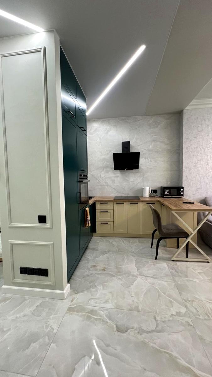 1868421858487848