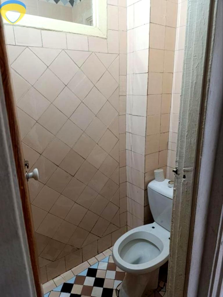 1868423935352220