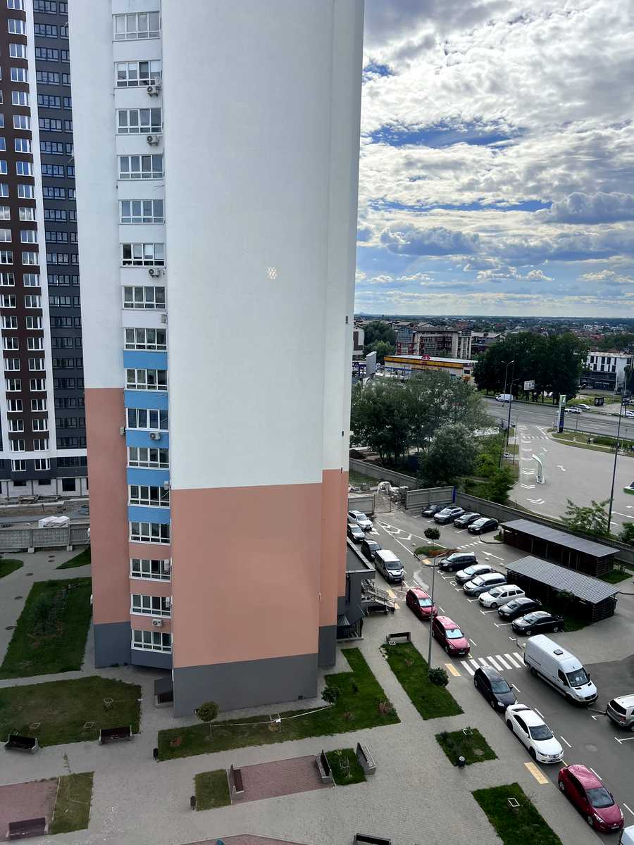 1868428309485593
