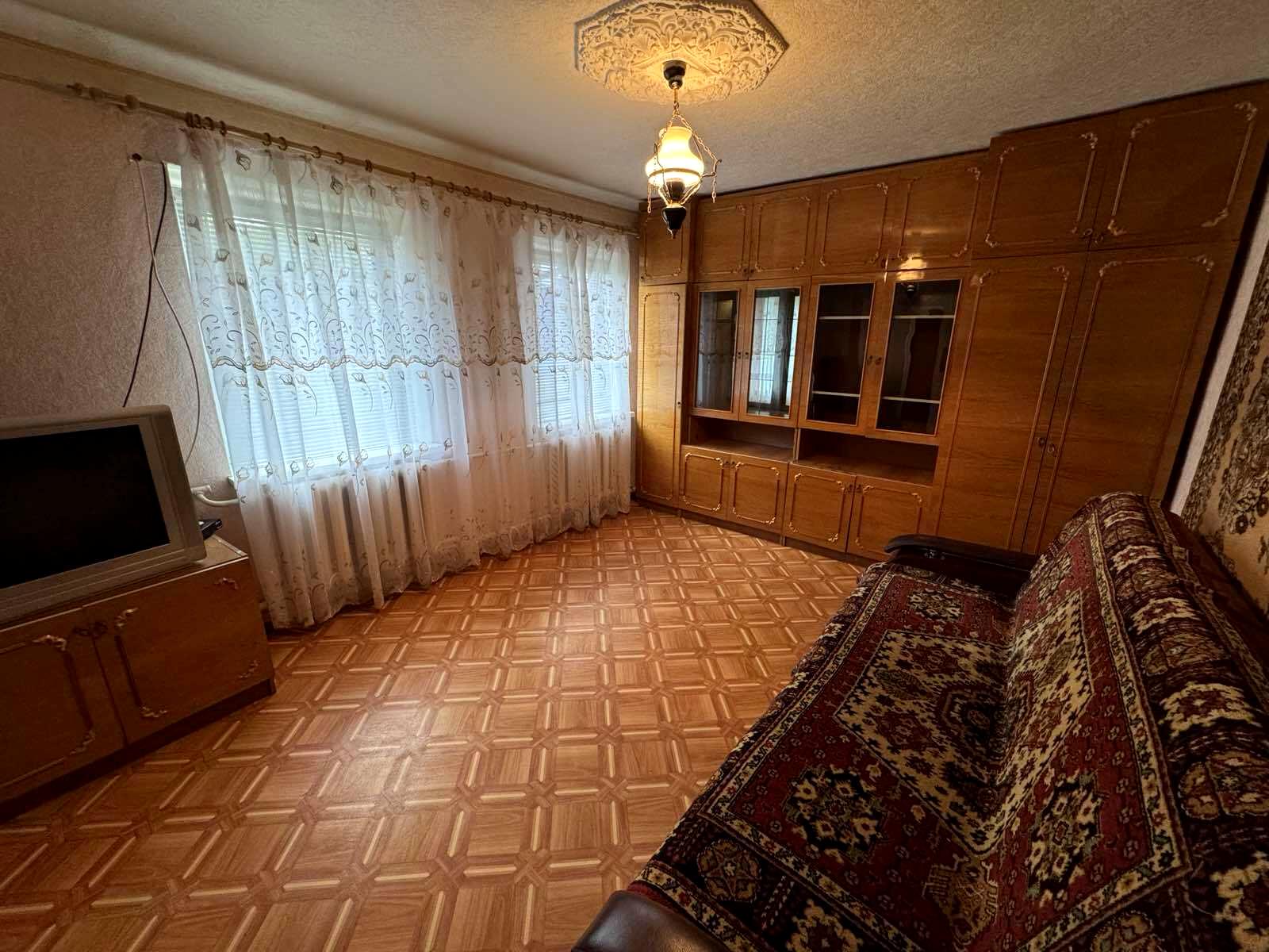 1868430984891743