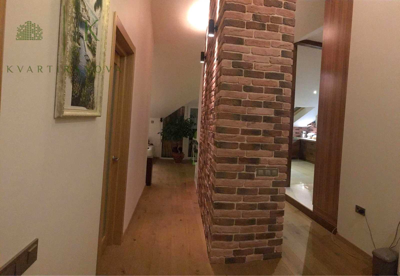 1868431459853535.jpg