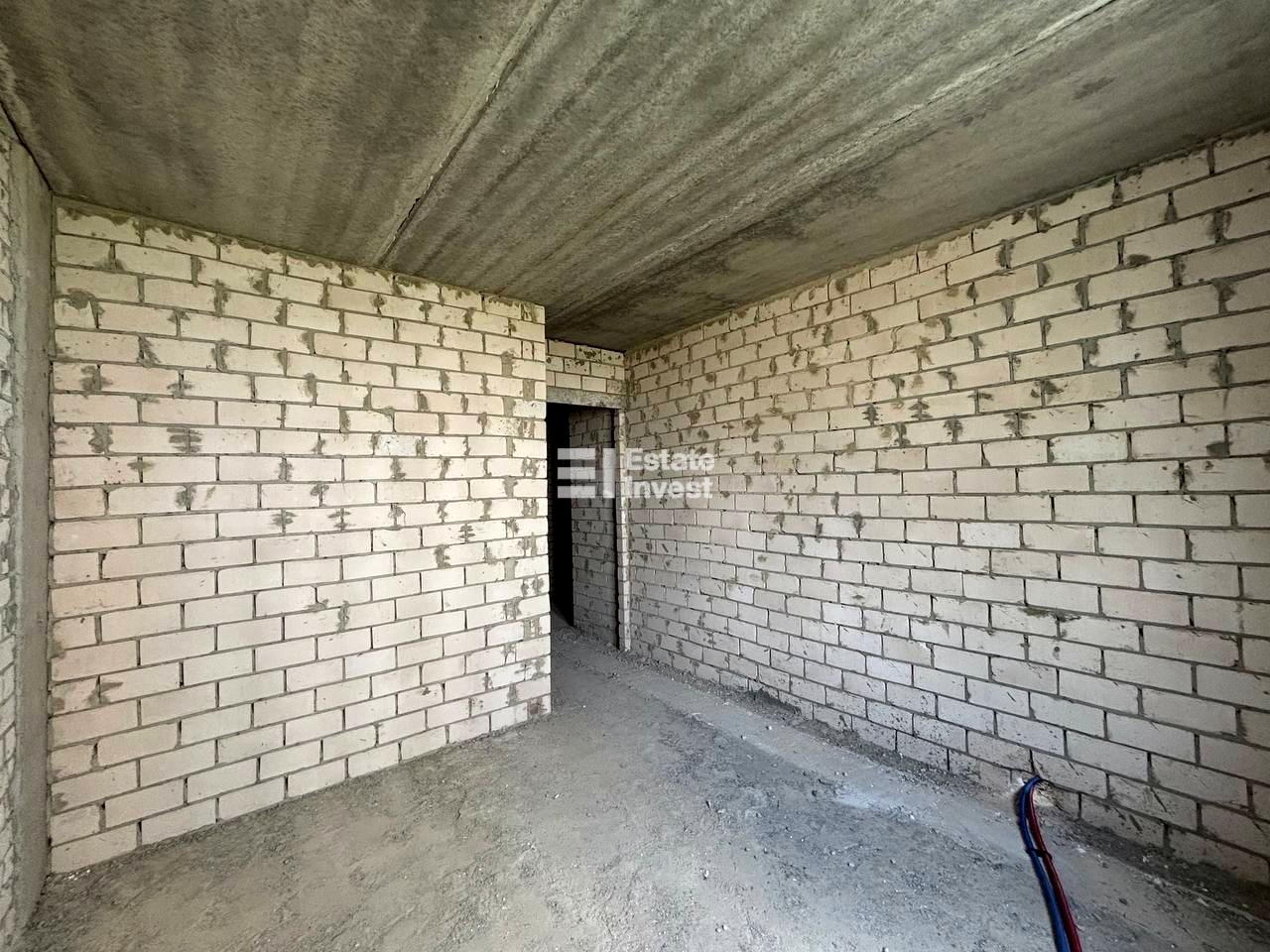 1868431544961706