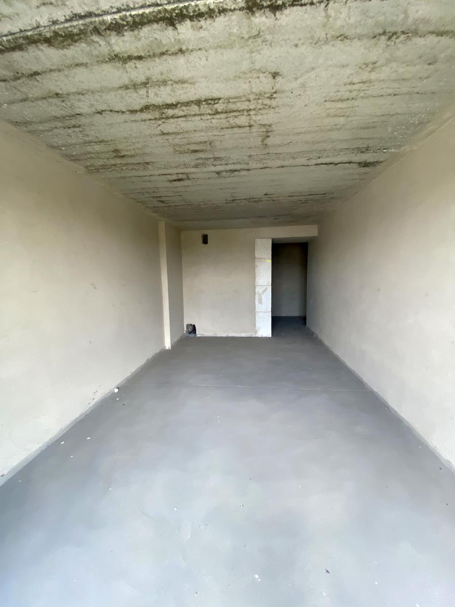 1868433478481545
